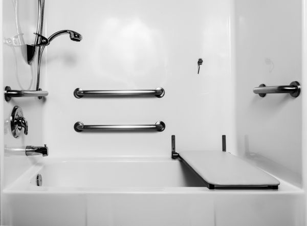 Accessible Tub Installation in Louisville