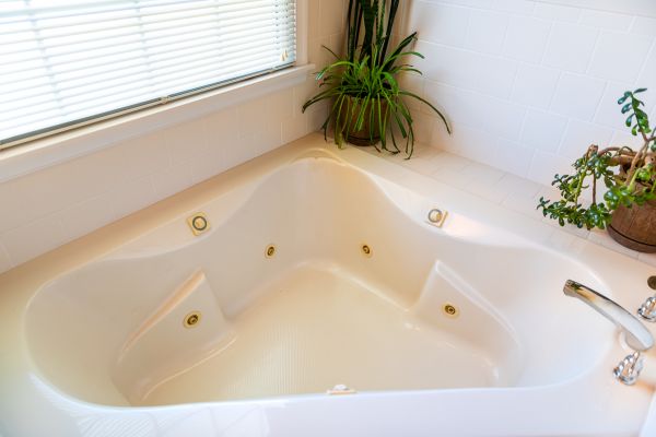 Soaking Tub Installation in Louisville